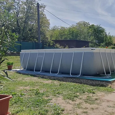 Sziklaszirt - Wellness Vendeghaz *