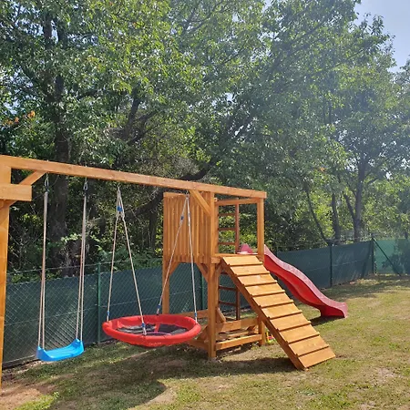 Sziklaszirt - Wellness Vendeghaz Ferienhaus