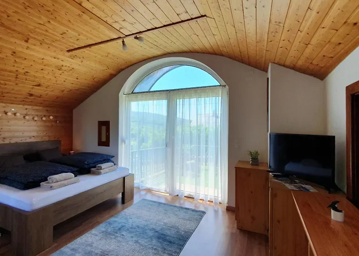 Holiday home Sziklaszirt - Wellness Vendeghaz