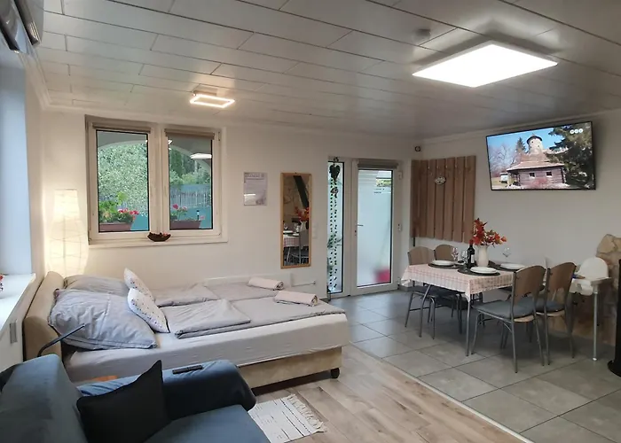 Sziklaszirt - Wellness Vendeghaz Шальготарьян